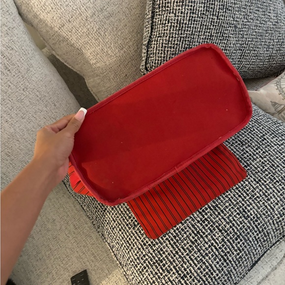 Louis Vuttion Neverfull MM - Picture 11 of 13